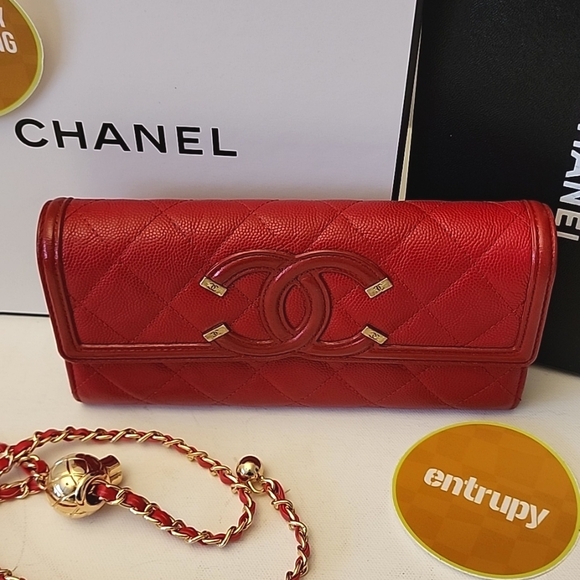 Chanel Filigree CC Flap Wallet Caviar Leather Red Gold Entrupy COA - Picture 10 of 13